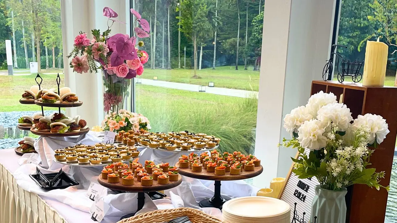 teaffani halal canape wedding catering